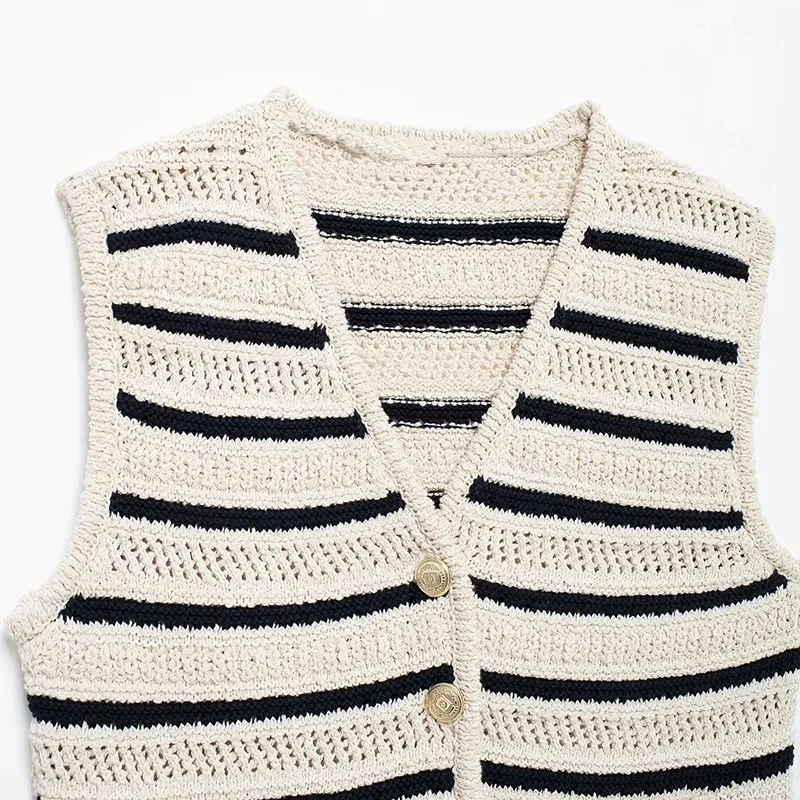 ZHUISHU Women Fashion Chic Striped Cropped Knitted Vests Female Buttons V-Neck Waistcoats Ladies Casual Sleeveless Knitwear