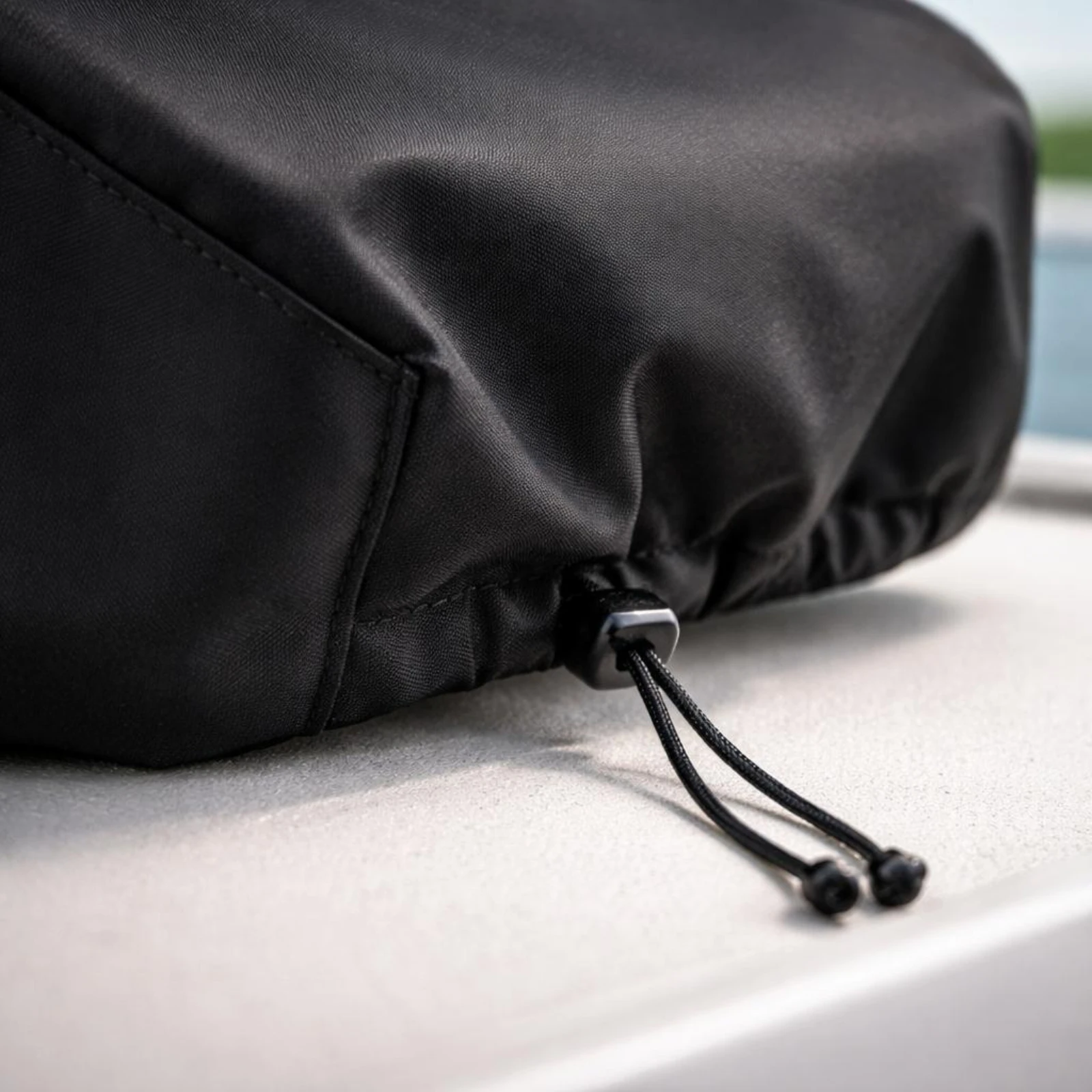 Marine Grill Cover Waterproof Boat Grill Cover Windproof Drawstring 210D Oxford Material for Outdoor