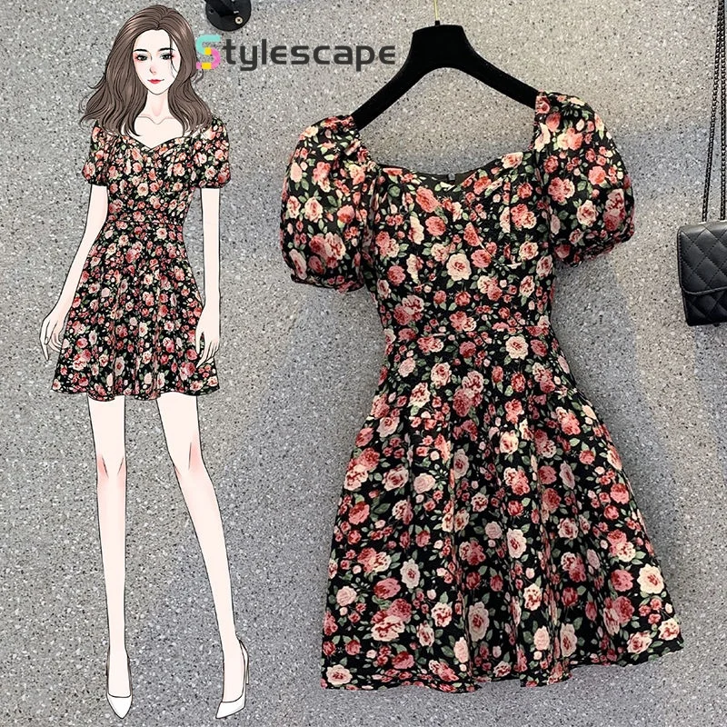 Large Size Women's Clothing 2024 Summer New Slimming and Belly Covering Floral Bubble Sleeves, High-end Temperament Floral Dress