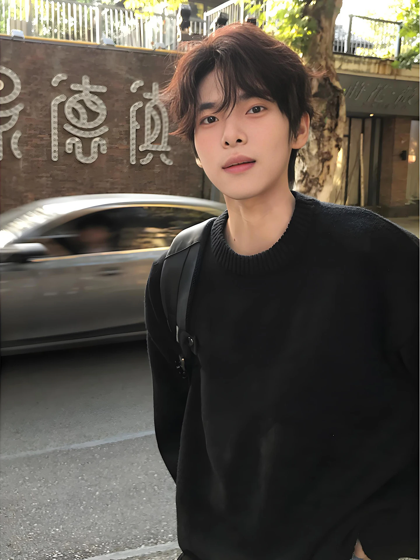 

Men's Fce Lined Thiened round Ne Knitwear Loose Winter Warm Inner Wear Casual Loose Fit Soft Long Sve T-irt