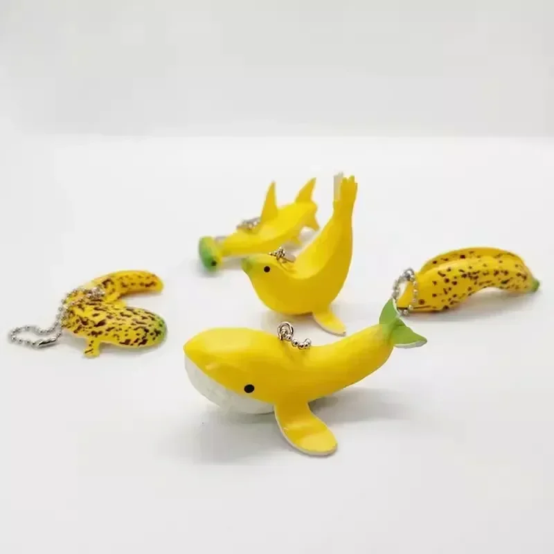 Qualia Original Kawaii Gashapon Figure Anime Blue Whale Shark Banana Animal Figurine Capsule Toys portachiavi Gift