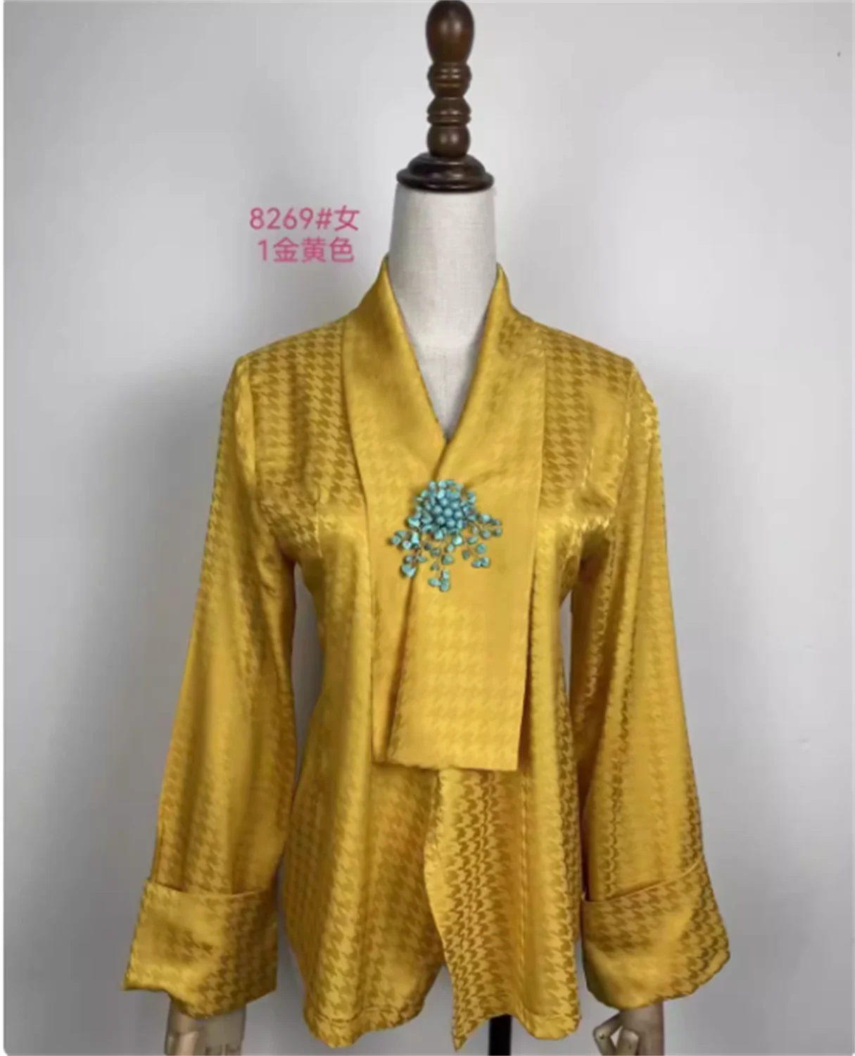 

Spring and Autumn Tibetan Women's Interior Shirts, Daily Tibetan Clothes