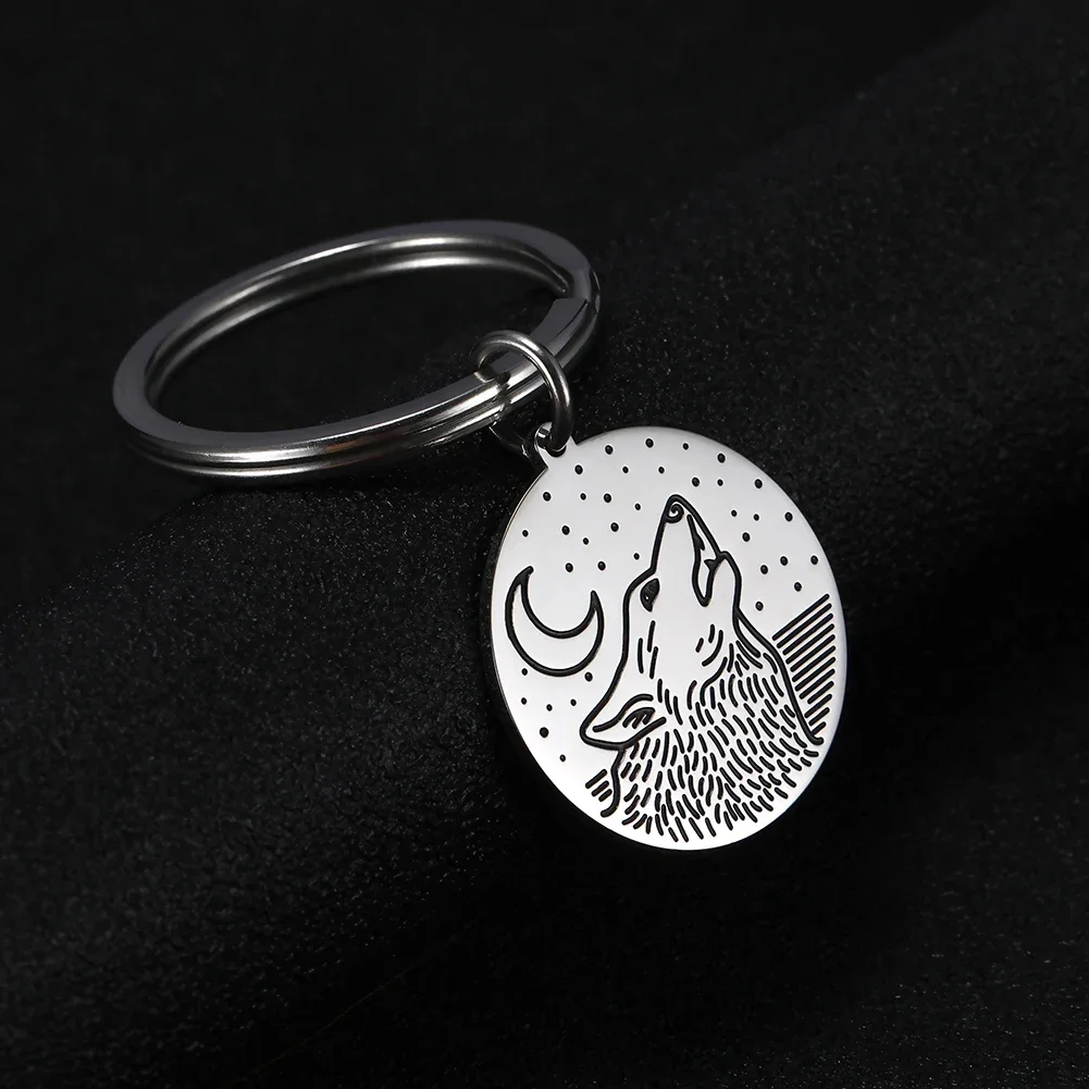 Skyrim Hollow Wolf Animal Round Pendant Stainless Steel Keychain Men's and Women's Fashion Charm Jewelry Gift New 2025