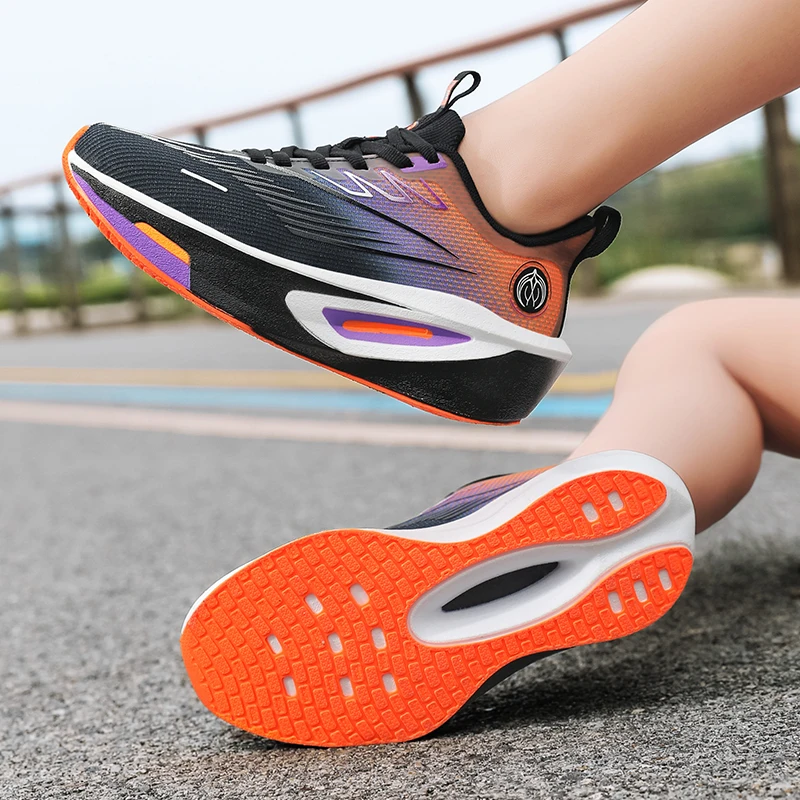 

Men's sports shoes, lightweight carbon plate racing running shoes, winter shock absorption, anti slip, wear-resistant, breathabl