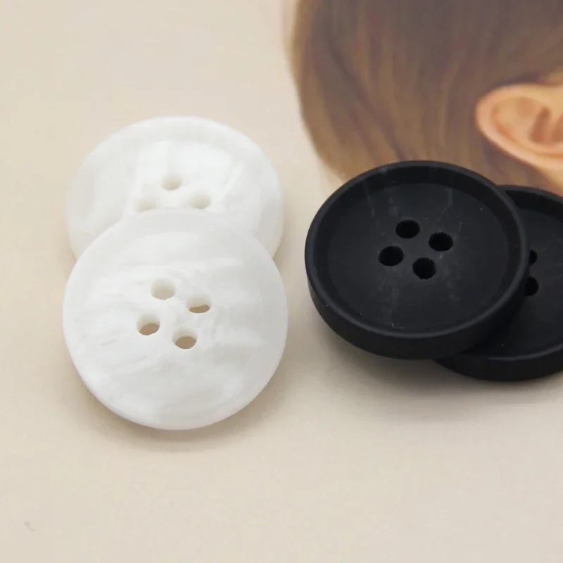 25mm 15mm Large Black Resin Horn Men Suit Buttons For Clothes Jacket Sweater White Decorative DIY Sewing Accessories Wholesale