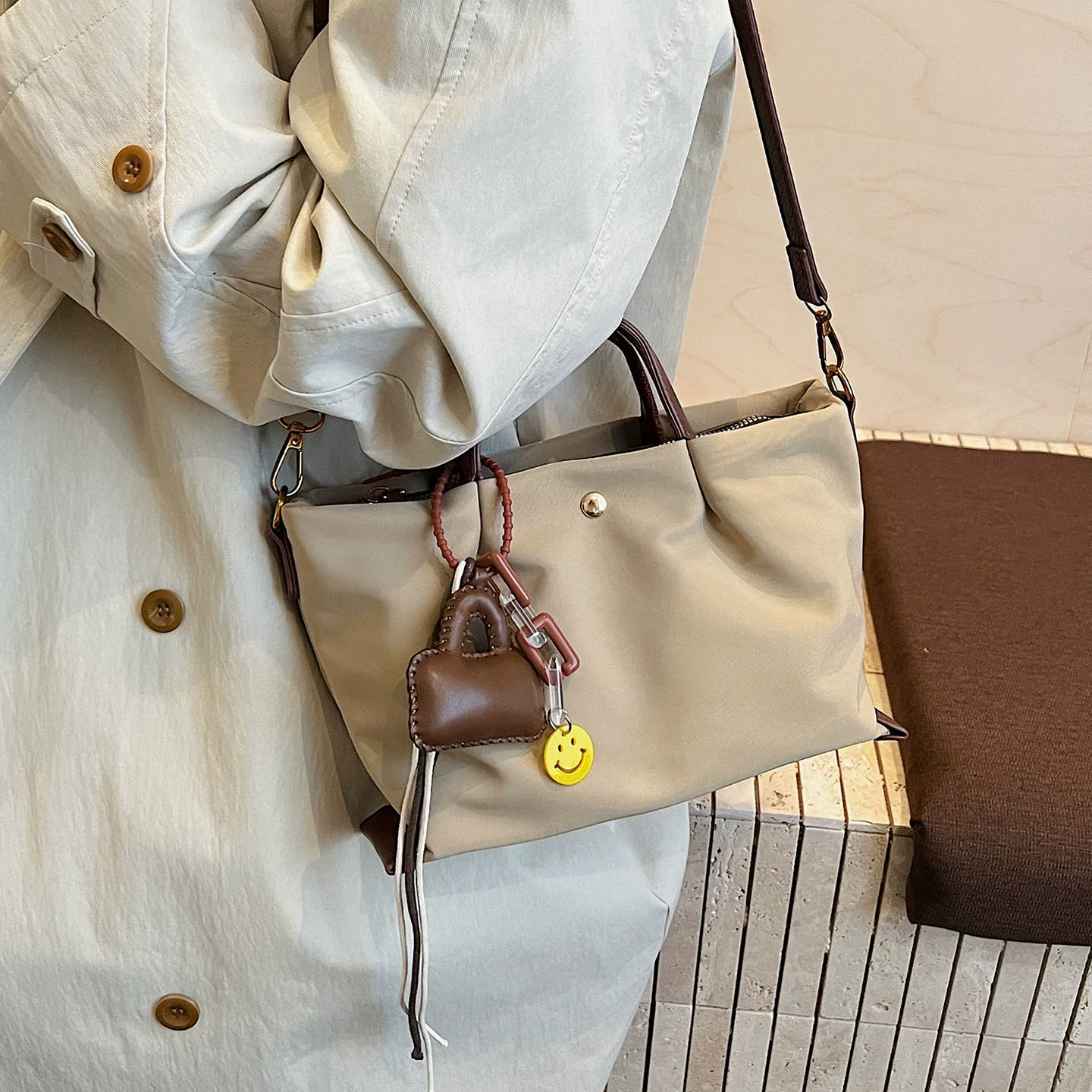 Luxusmarke Designer Damenhandtaschen Drachenstil Schulter Umhängetaschen Große Pendeltaschen Reisen Einkaufen Eimer