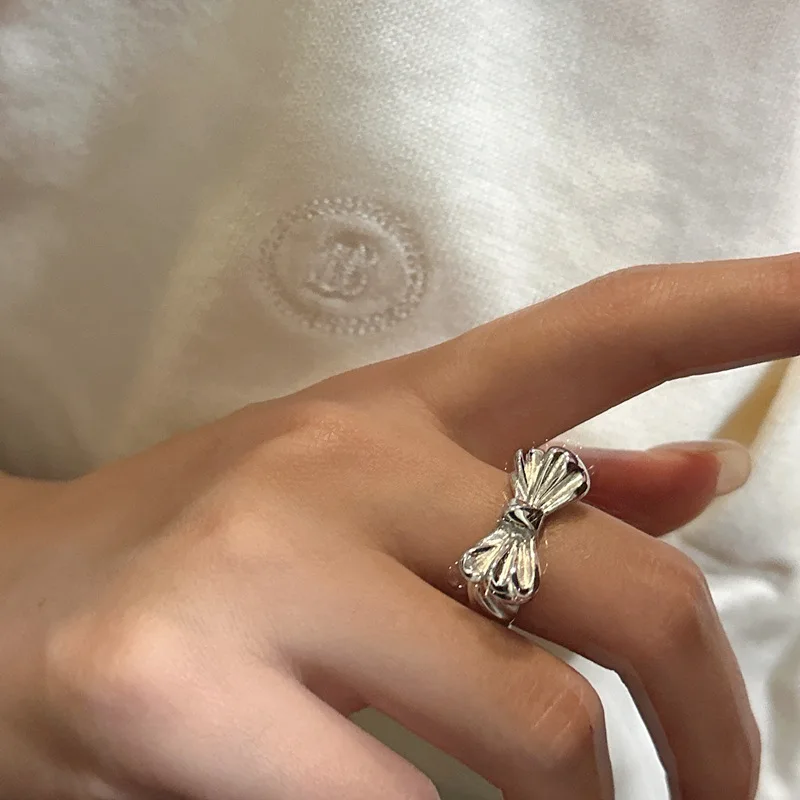 

S925 Sterling Silver Open Ring Bow Muscle Pattern Design Sweet Cool Wedding Engagement Gift Same Personality Japanese Korean