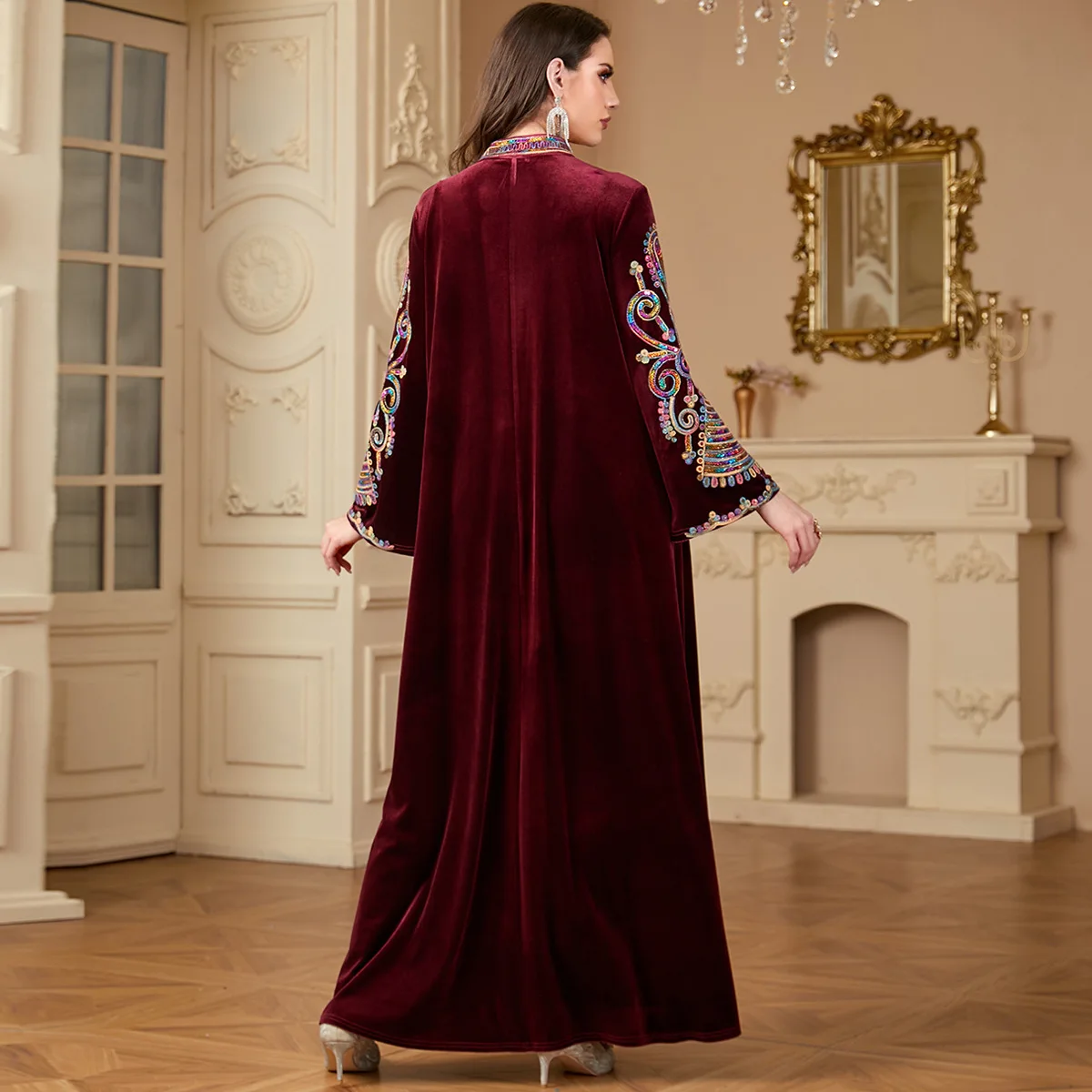 2024 Autumn Winter Embroidery Women Long Dress Velvet Muslim Arabic Luxury Dubai Abaya Islam Party Evening Gown Jalabiya Kaftan