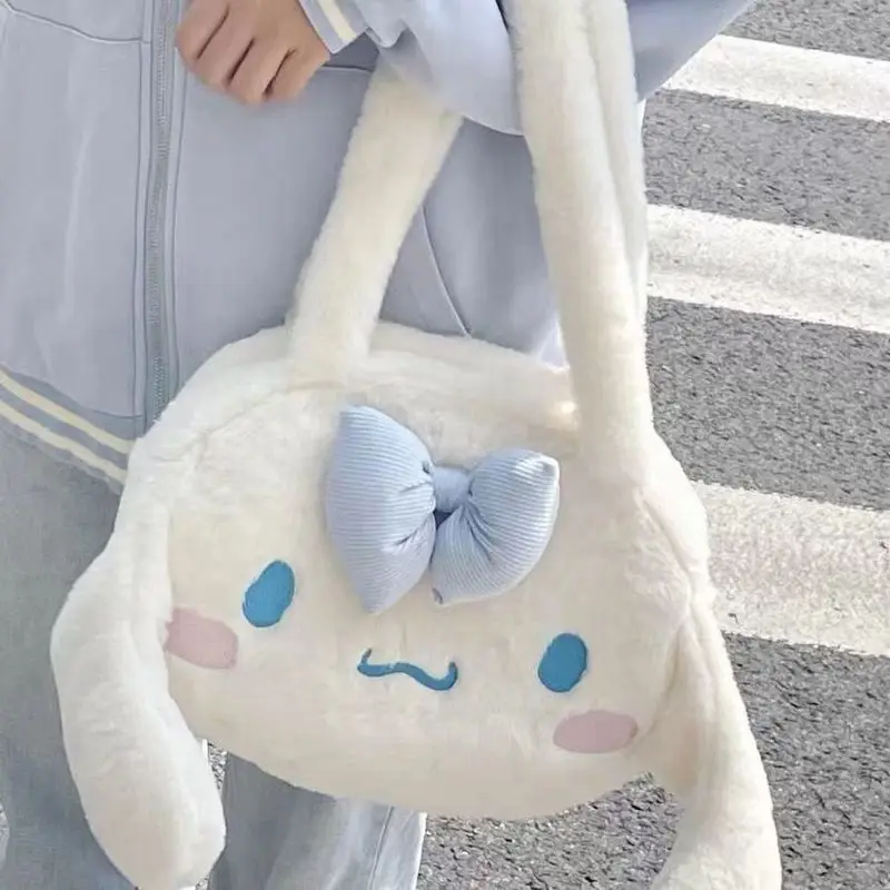 Sanrio Kuromi-Bolso grande de felpa para niña, mochila de hombro, maquillaje, juguete de peluche