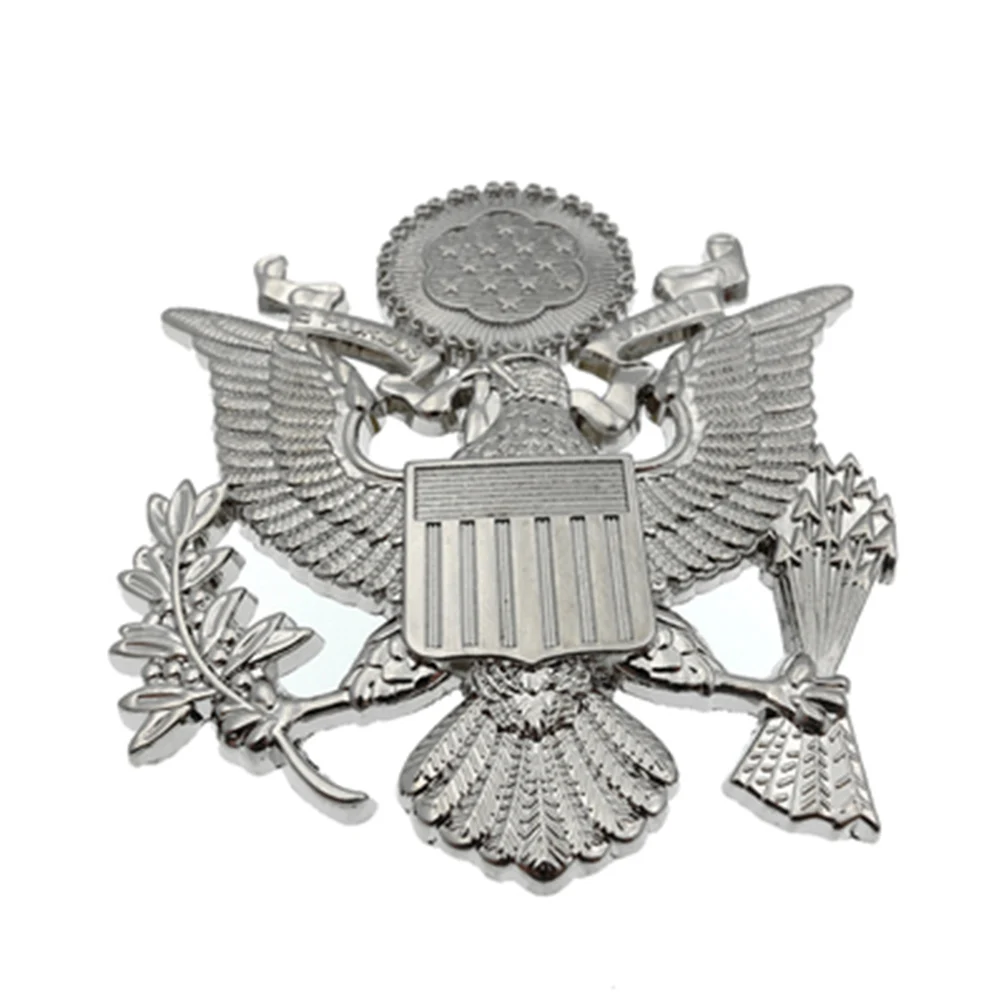 قبعة عسكرية لضابط القوات الجوية الأمريكية WW2 مع شارة نسر فضية اللون