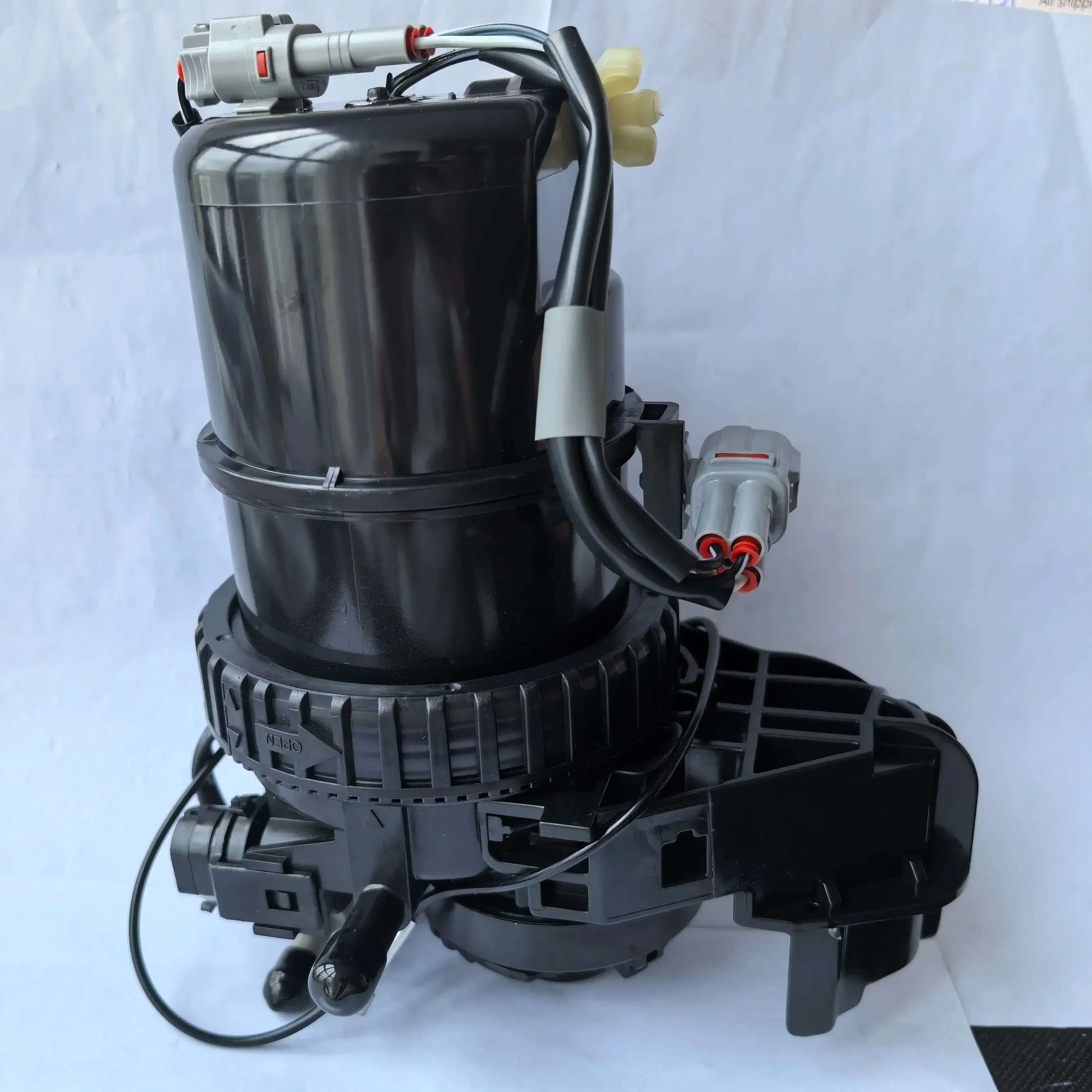 

1 Piece x Fuel Filter Assy FOR Toyota Hilux Revo Fortuner 1GD 2GD 1KD 23300-0L110 23300-0L090 23300-0L111 233000L110 233000L090