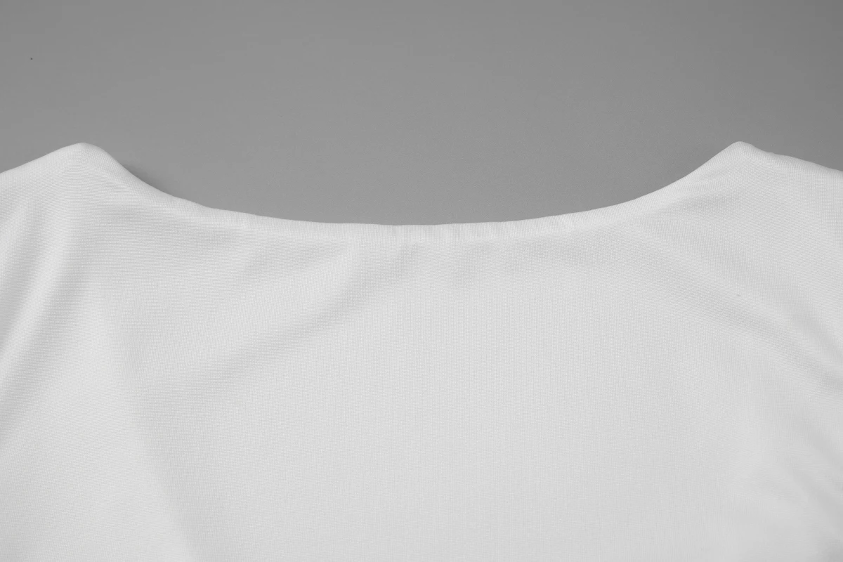 Hugcitar Fashion 2-teiliges Set, V-Ausschnitt, einfarbig, gerafftes, sexy Crop-Top, unregelmäßiger Midirock, Damen-Outfit für Strand, Urlaub, Party – Detail 6