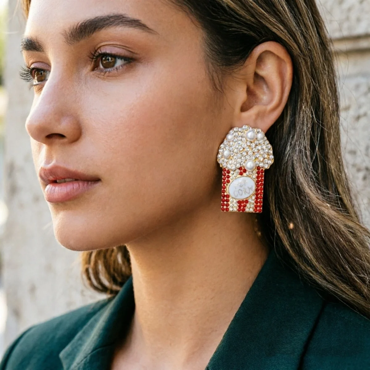 Weihnachtliche rote Strass-Ohrringe mit simulierten Perlen in Popcorn-Form für Damen, kreative Weihnachts-Popcorn-Ohrringe, Neujahrsparty-Schmuck. – Detail 17