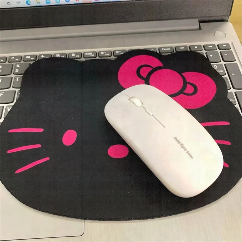 Anime Non-Slip Mouse Pad, Acessórios Kawaii Sanrio, Kitty Cartoon, Jogos, Escritório, Computador, Mesa, Tapete de Mesa, Bonito Mousepad, Acessórios da Empresa