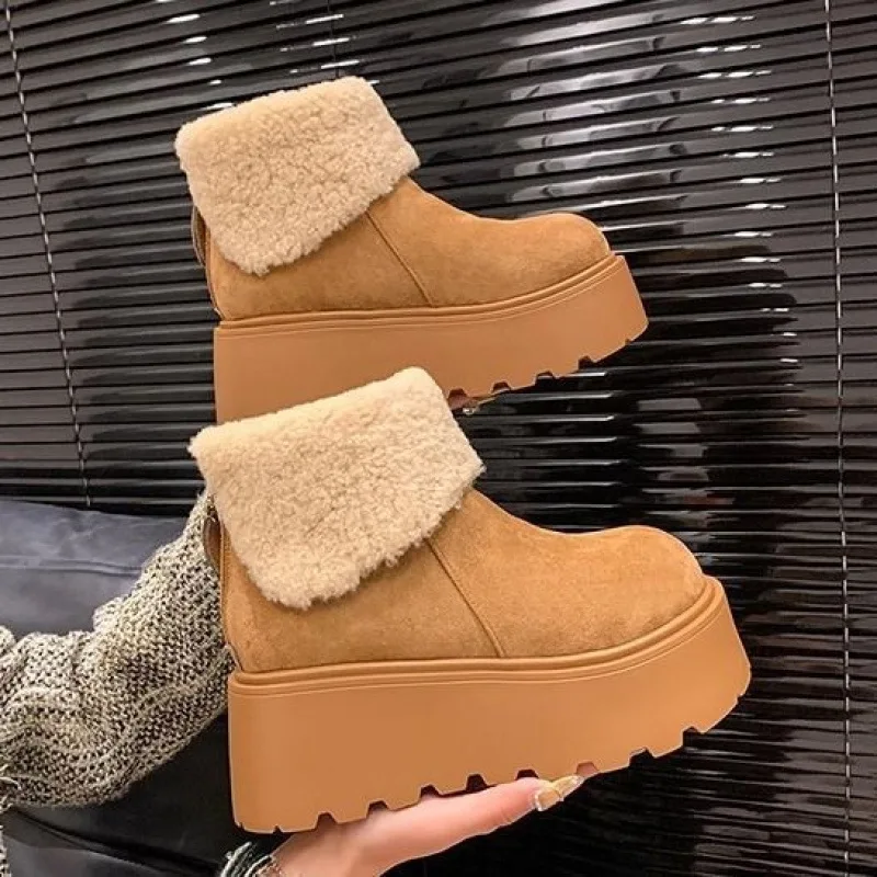 Short tube fashionable snow boots for women in winter 2025 with plush and thick sponge sole cotton shoes and boots