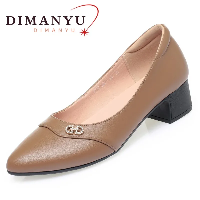 

DIMANYU Ladies Dress Shoes Spring 2024 New Genuine Leather Mom Shoes Soft Sole Non-slip Large Size Women's Office Shoes