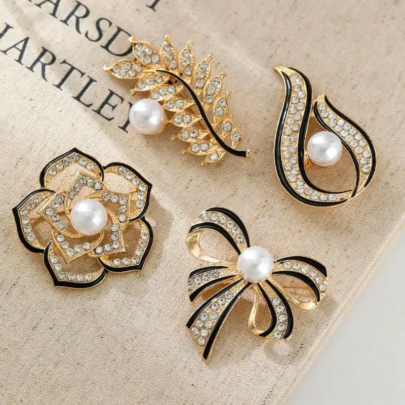 エレガントでシンプルな黒椿ブローチ、メタル製の喪服コサージュピン、女性用高級服、スーツ、スカーフアクセサリー、ブローチ