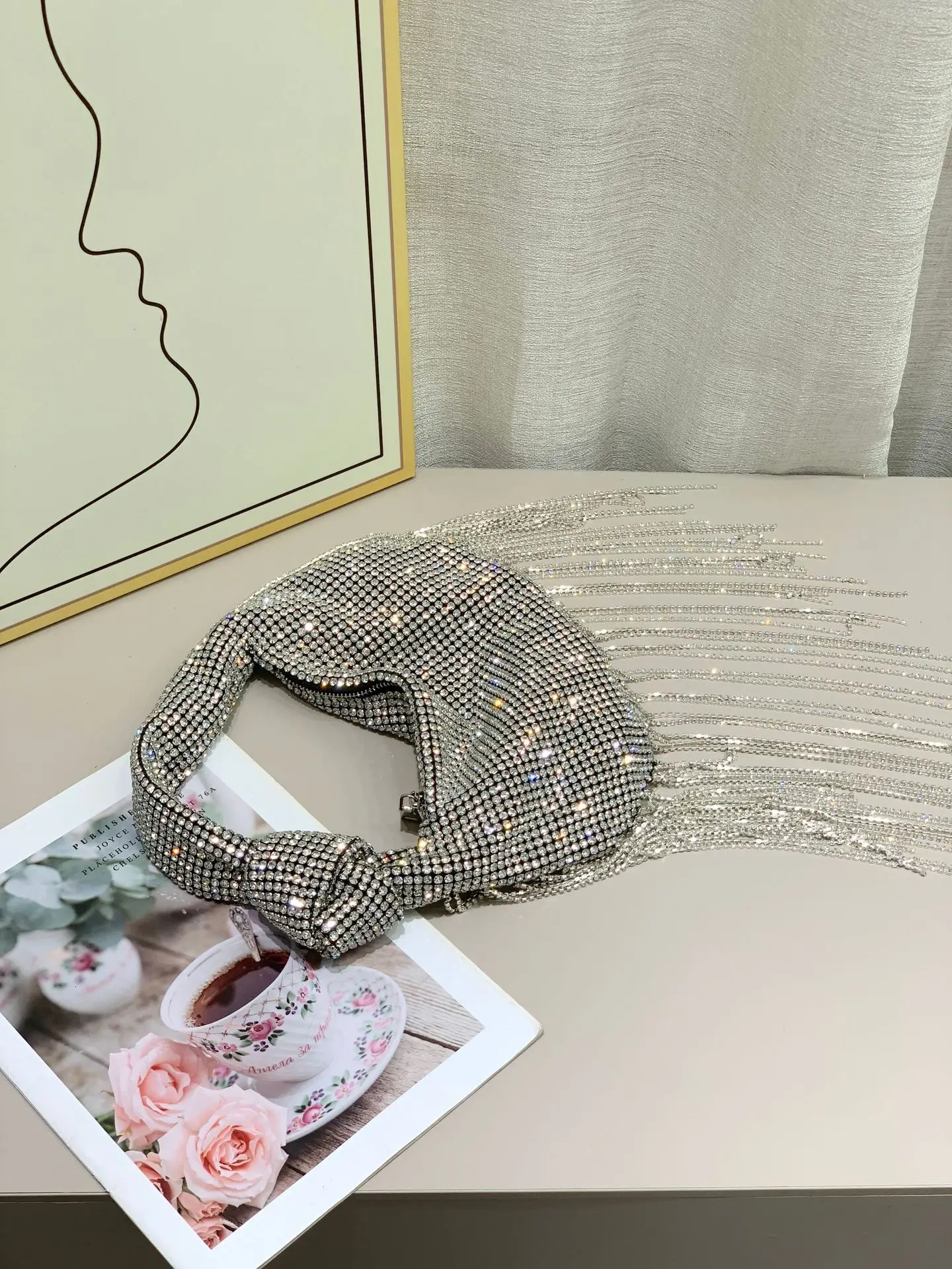 FIRMRANCH's Eye-Catching Tassel Rhinestone Knot Design Sparkling Women's High-End Portable Banquet Bag Bling Bing Party Hobos