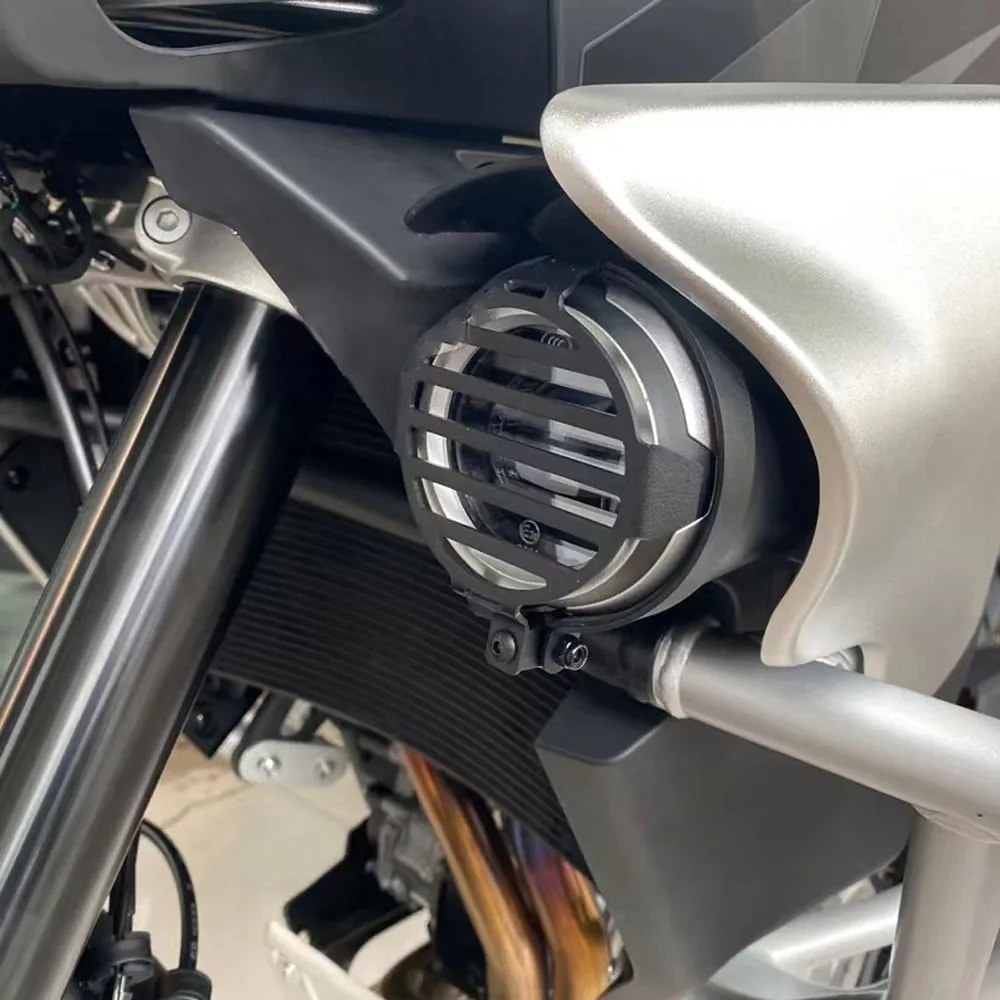 ل CFMOTO CF MOTO 800MT 800 MT 2021 2022 2023- 2025 ملحقات الدراجة النارية الضباب الخفيف حامي الحرس غطاء مصباح الضباب المعدني