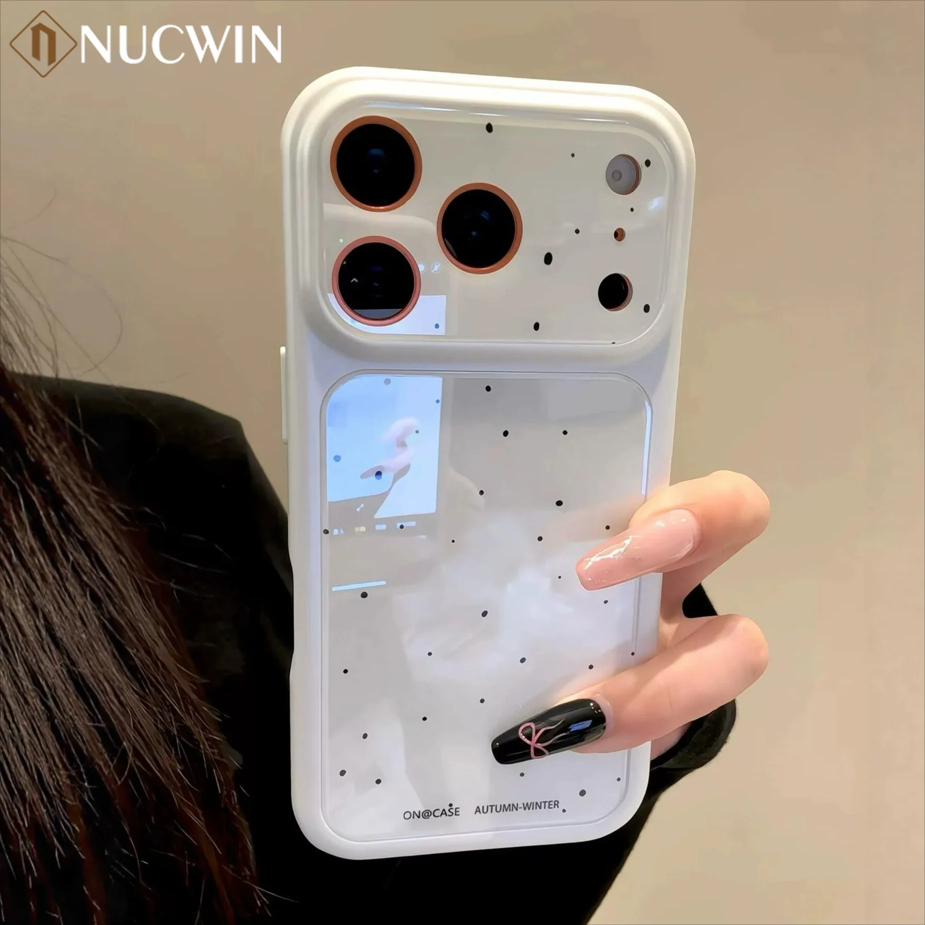 Ink-Wash Polka Dots Silikon-Soft-Bumper-Hülle für iPhone 17 Pro Max 16 15 Pro 14 13 mit großem Fenster und KI-Kamera-Steuerungstastenabdeckung