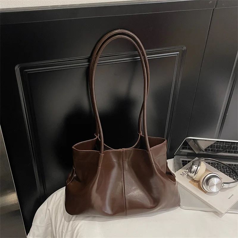 

2025 Premium Work Tote for Professionals Soft Leather Multi-functional Crossbody Bag Spacious Underarm Purse for Office Commute
