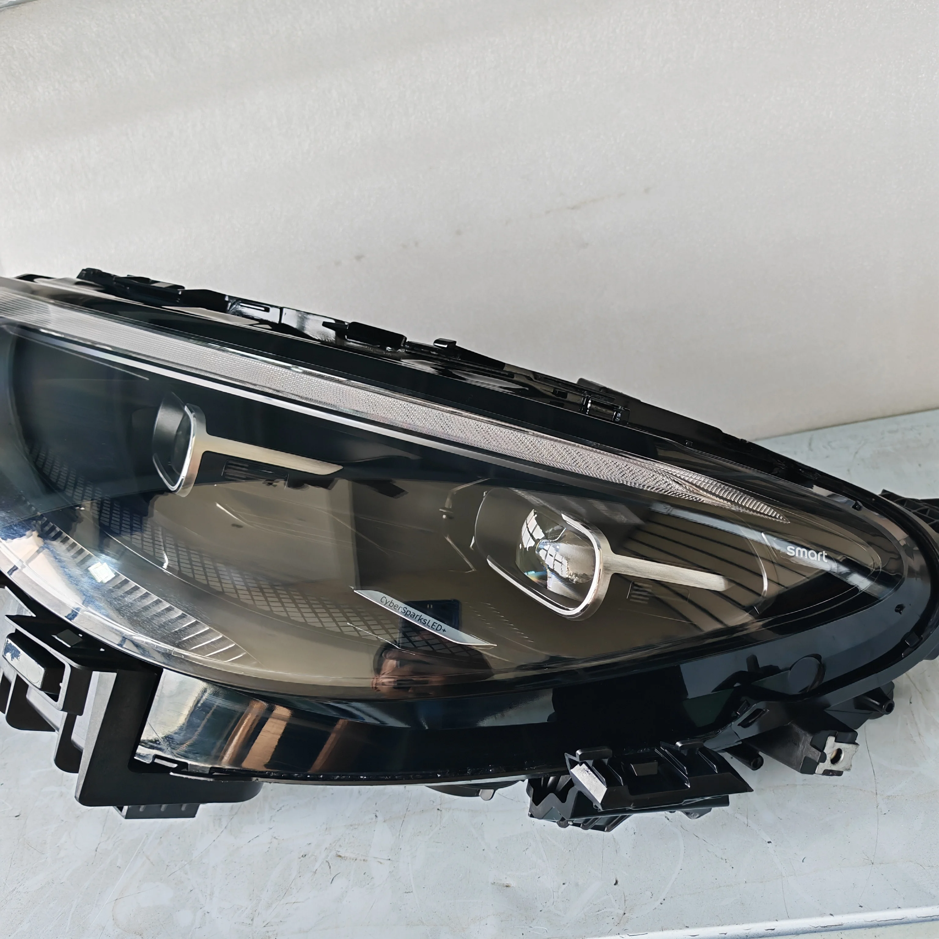 Suitable for smart 3 headlight assembly high-configuration version with lens high-configuration version headlight high-power