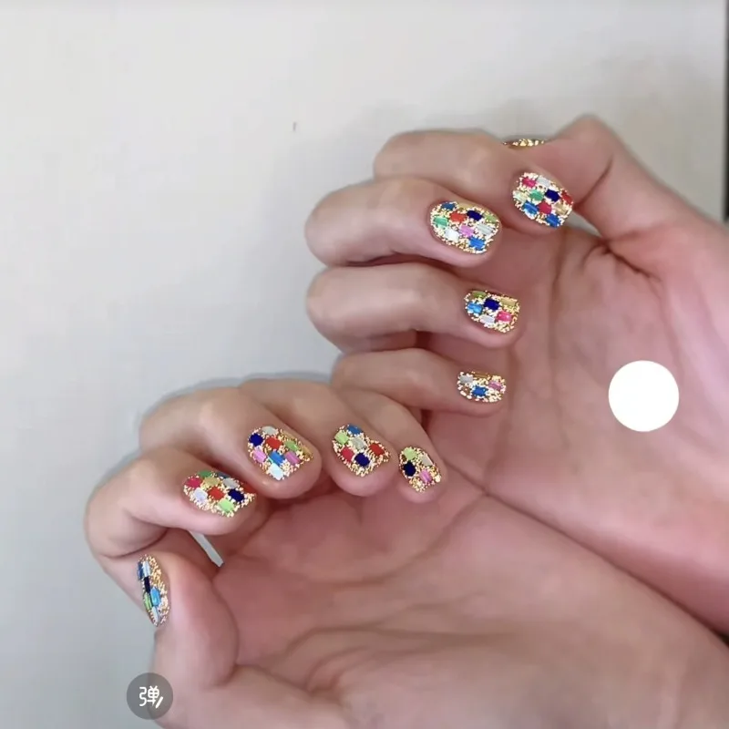 

10Pcs Handmade Nail Set Brightening Short-Length Dopamine-Style Press-On Nails Perfect for Gifting To Women and Friends