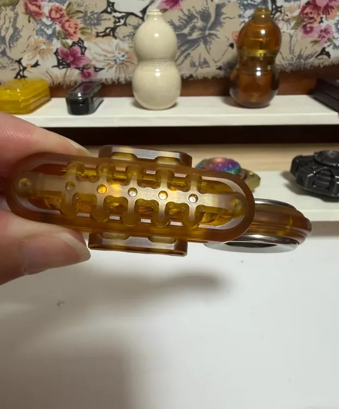 Used EDC WANWU steel frame edc.pei body+pei artificial eye material EDC decompression toy