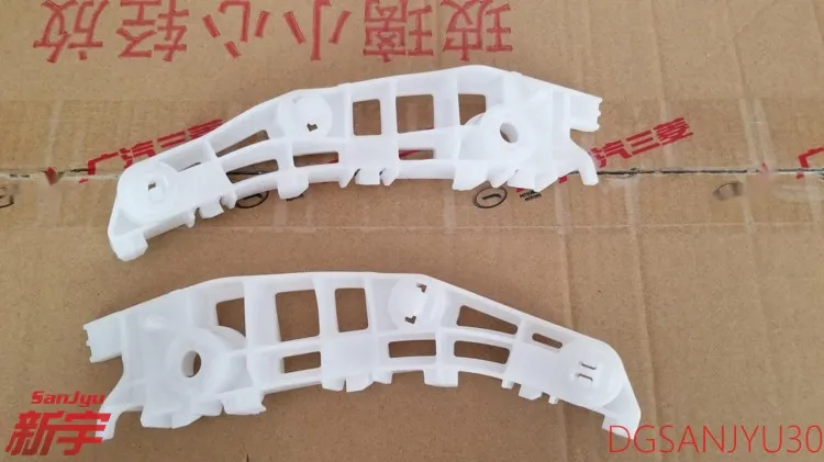 

Кронштейн Outlander3, Внешний бампер 2016-2021 6400H555 6400H556(6400H313 6400H314) GMMC OEM