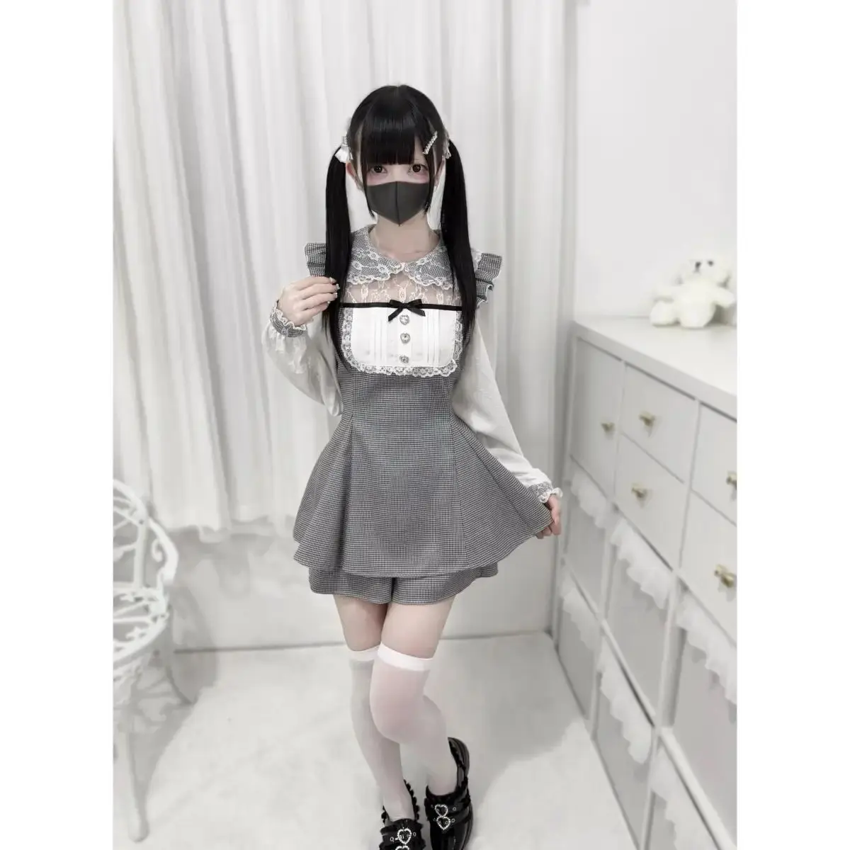 Abito Lolita gotico Y2k in stile giapponese Set pantaloncini da donna Abito da festa scozzese a maniche lunghe in pizzo dolce vintage Abiti mini abiti slim