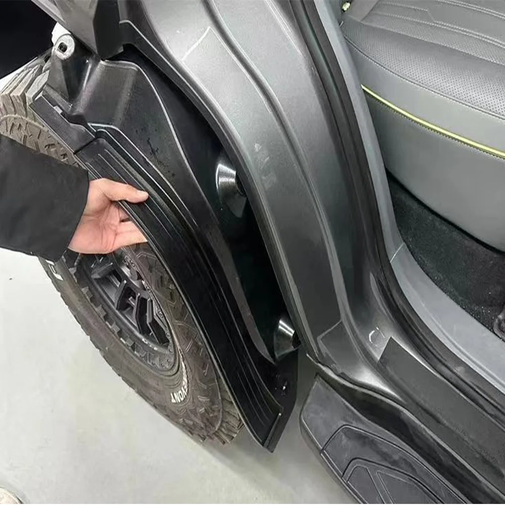 Adatto per accessori parafango modificati BAIC BJ40PlusCL Beijing BJ40 parafango per rivestimento ruota posteriore senza fori di perforazione