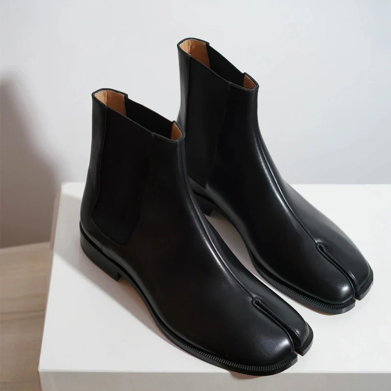

Retro Split Toe Ankle Boots Woman Split Leather Tabi Shoes Low Heels Chelsea Boots Trotters Boots for Women