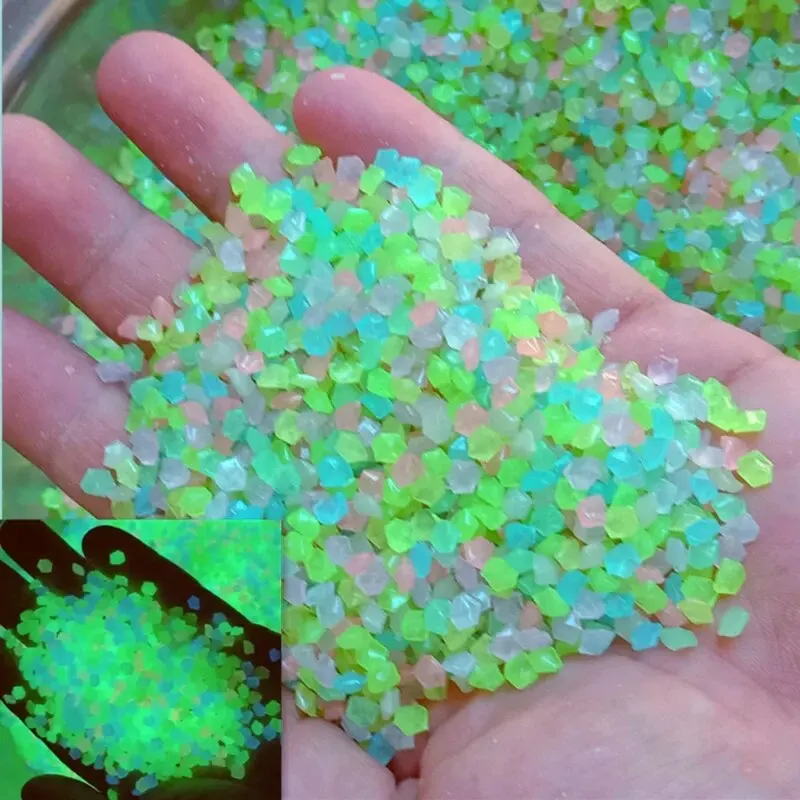 1000szt 3-5mm Świecący piasek świecący w ciemności Kamień Dom Ogród Podwórko Ścieżka na zewnątrz Dekoracje trawnika Akwarium Akwarium Dekoracja