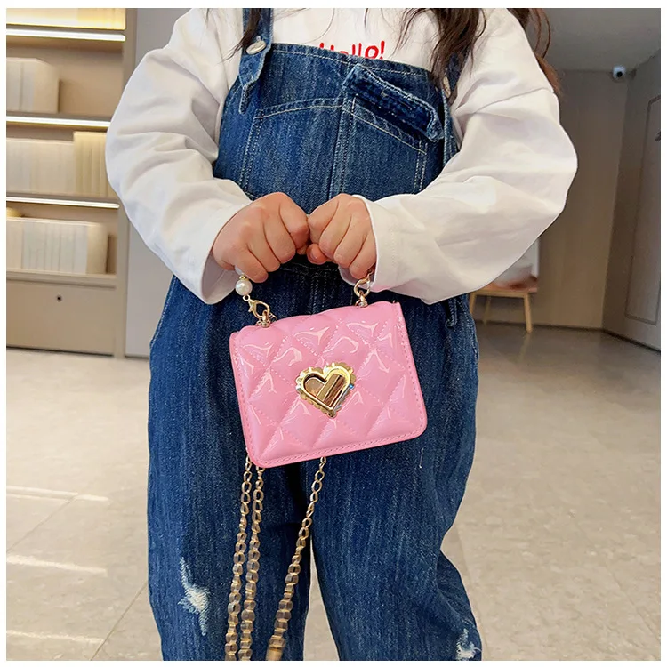 Borsa da donna con manico in perla sintetica, cuore d'amore dorato, catena staccabile in metallo, mini borsa a tracolla singola per ragazza elegante, portafoglio carino