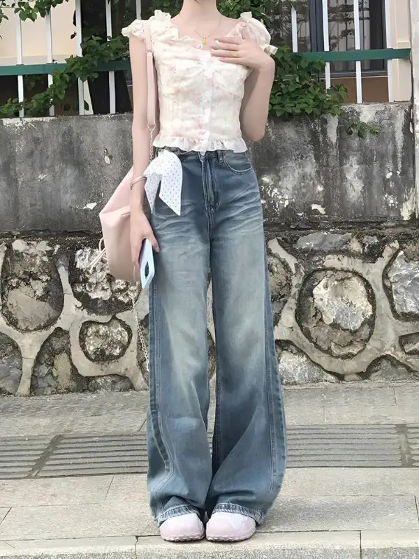 ユニークな花柄ショートスタイルファッショナブルなウエストVネックパフスリーブワンショルダースイート＆スパイシートップシャツ