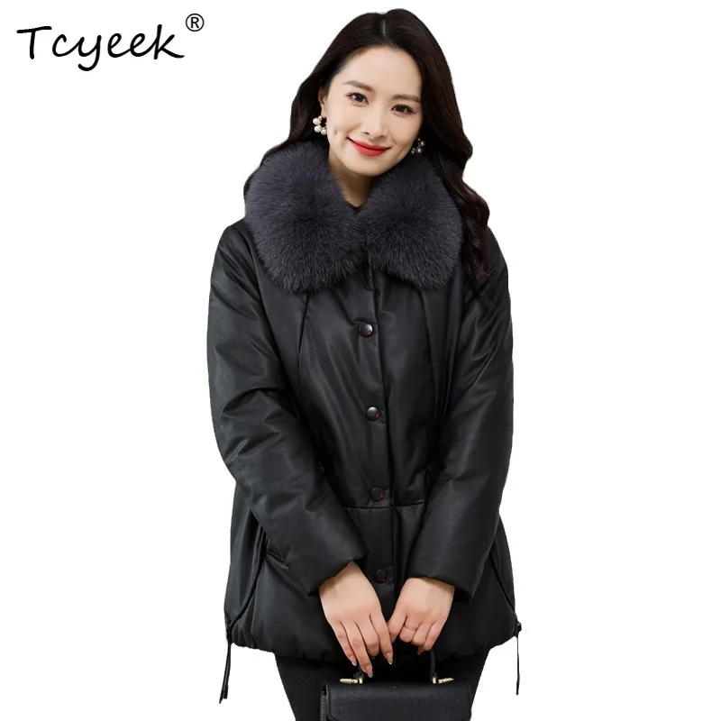 سترة من الجلد الطبيعي من جلد الغنم من Tcyeek ملابس شتوية دافئة للنساء معطف متوسط الطول من ريش البط الأبيض معاطف نسائية Jaqueta De Couro