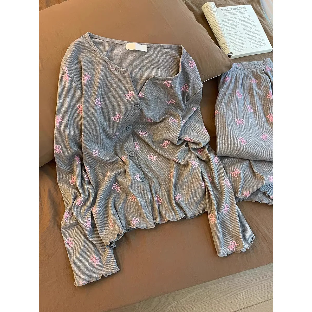 Women's Ice-Silk Ribbed Pajamas: Spring/Fall Long-Sleeve Set, Plus Size, Korean-Style Loungewear, High-End Women's Apparel