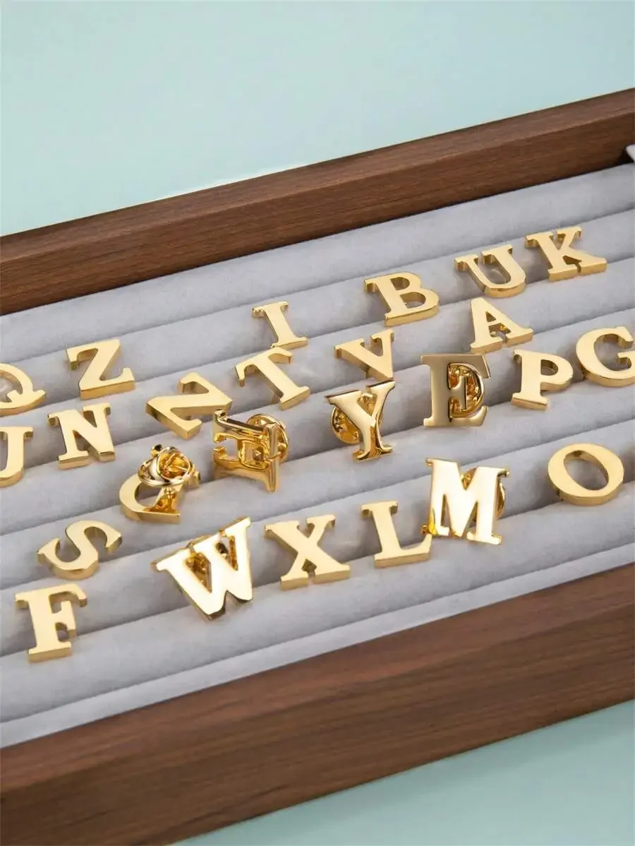 

1 Pc Fashionable Golden Yellow Alphabet Letter Brooch For Men Women Daily Wear