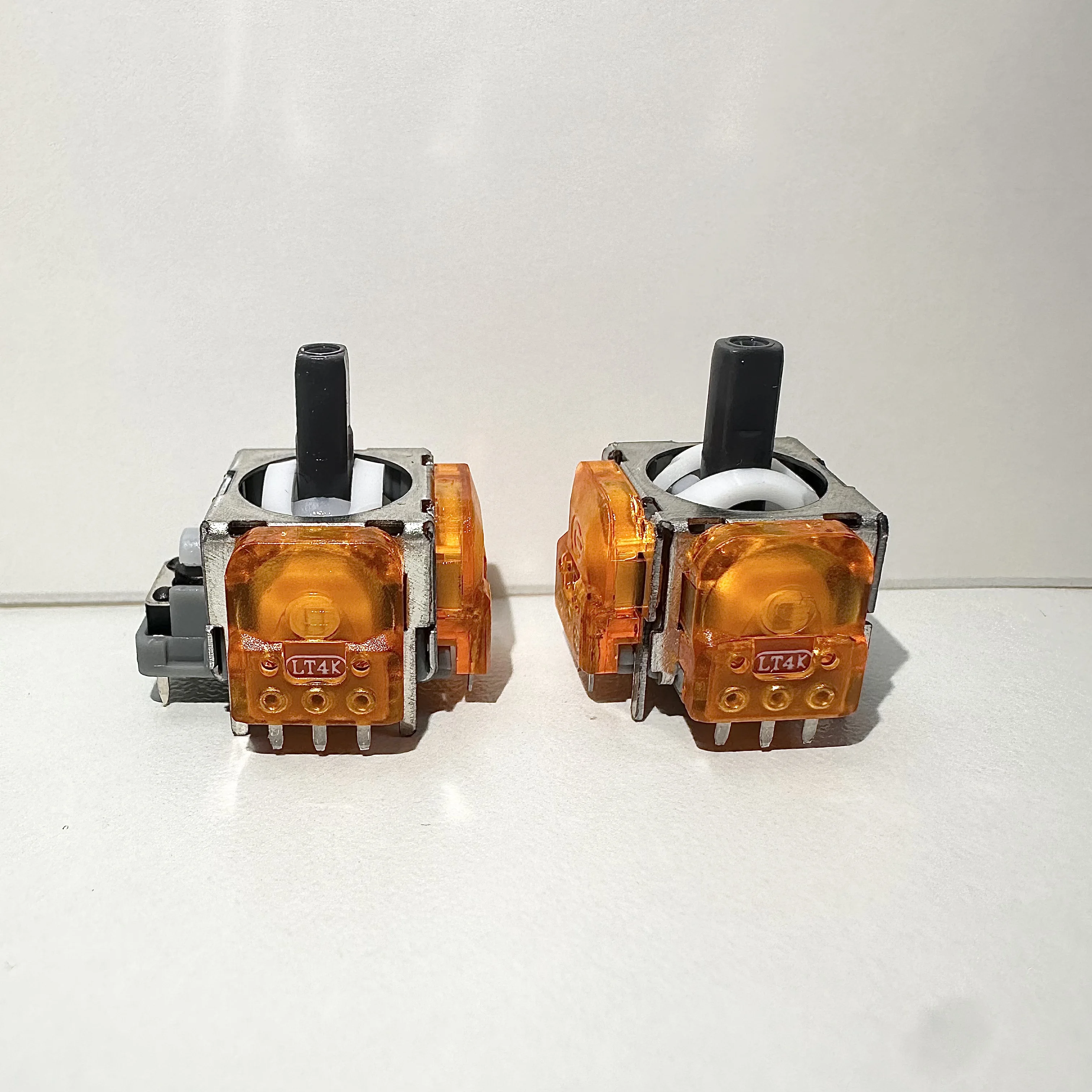 100 قطعة جديد GINFULL TMR ل PS5 DualSense عصا التحكم التناظرية الخطي الاستشعار المضادة للانجراف انخفاض استهلاك الطاقة منخفضة الضوضاء عالية الدقة #4