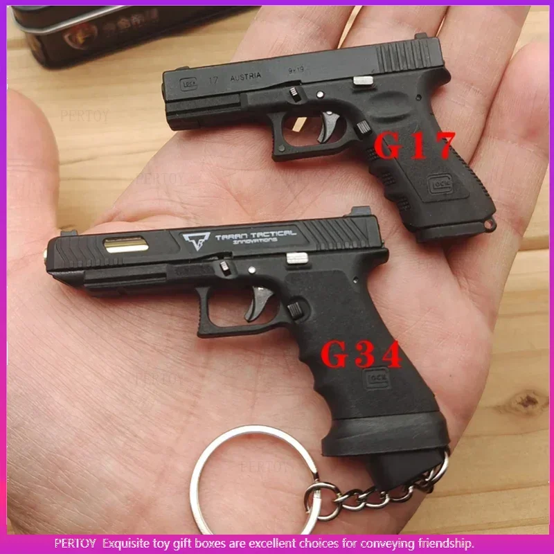 2024 High Quality Alloy Empire Mini Metal TtiG34 G17 Keychain Free Assembly Anti-stress Fidget Model Toys Change Ammunition