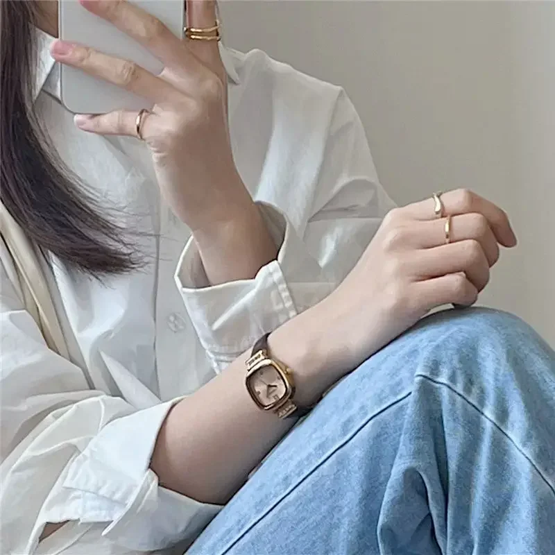 Relojes femeninos, Reloj Popular para Mujer, Reloj con cinturón salvaje, Reloj de pulsera de cuarzo de estilo Simple a la moda, Reloj para Mujer