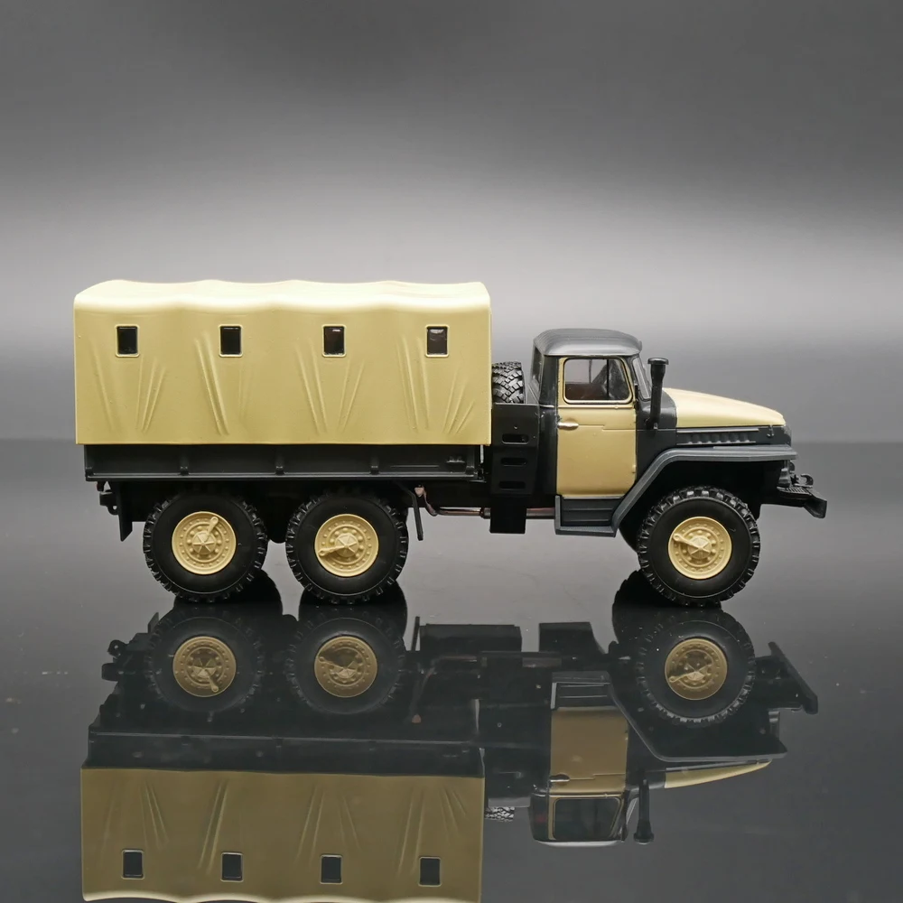 Ixo 1/43 Truck URAL 375 Diecast Car Model Metal Toy Vehicle