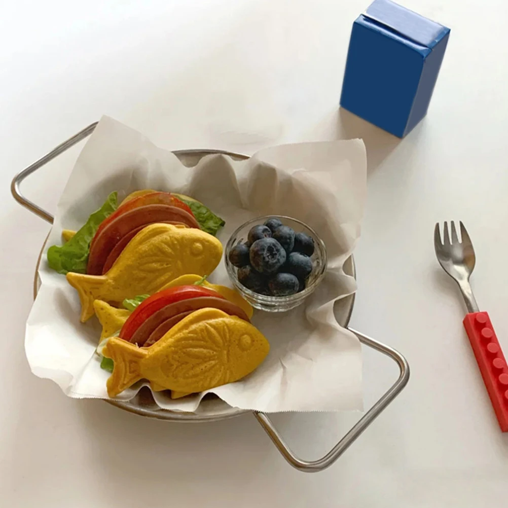 

1pc Stainless Steel Dinner Plate 20cm Silver Hands Tray for Picnic Food Serving Snack Platter Dried Fruit Storage French Fries