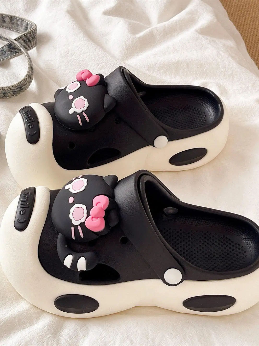 cartoon-design-thick-bottom-anti-slip-summer-slippers-for-women-city-walk-beach-holiday-slip-on-shoes-comfortable-home-sl