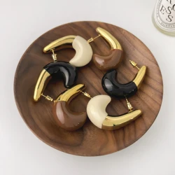 Peri'sbox Vintage Gold Plated Enamel Thick Stud Earrings for Women Simple Irregular C-shaped Earring Fashion Jewelry Gift Summer