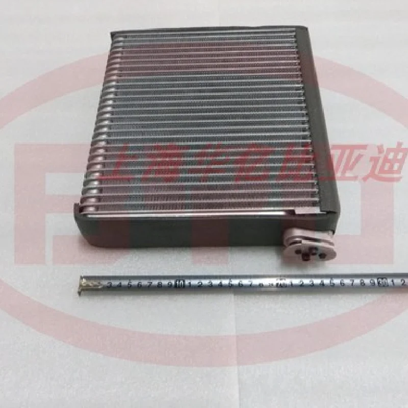 

For BYD F6 Evaporator filter element M6 S6 G6 e6 Be6 Ae 6j Evaporator core evaporator core cars accessories