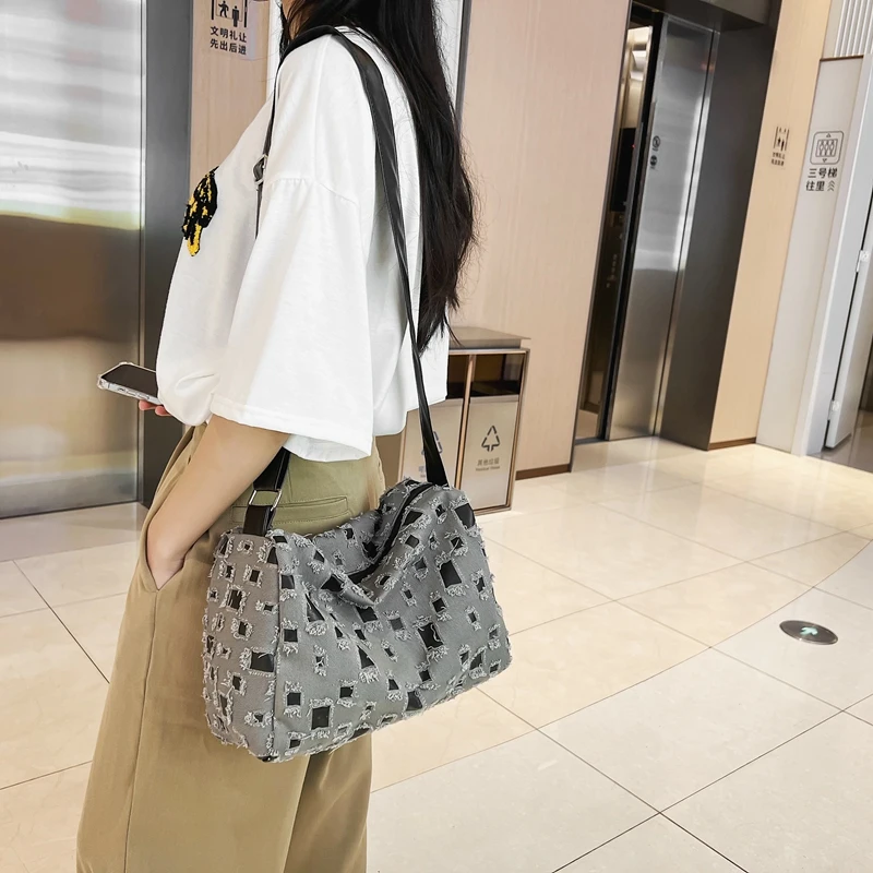 Checker Women's Bag 2022 Trend Pillow Shaped Messenger Bag Designer Canvas Cross Body Shoulder Bag Jeans Shoppers Eco Bag Korean