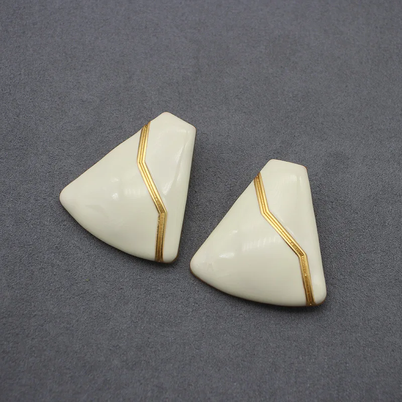 Niche Design White Enamel Ear Cuffs with Real Gold Plating - Geometric Style