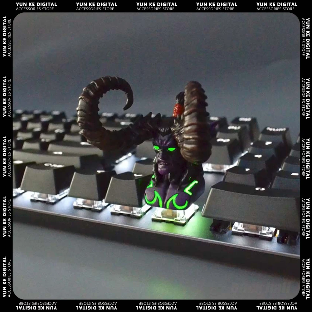 

World of Warcraft Keycaps Illidan Keycap Resin Custom For Keyboard Keycaps Light Transmission Hand-Made World of Warcraf Figures