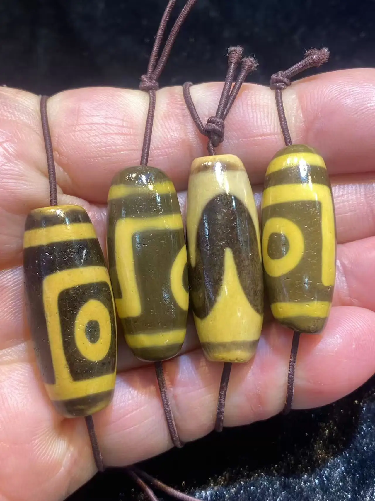 

1pcs/lot Taiwan craft 30mm black shale yellow agate Dzi bead weathered patina Tibetan-style loose beads bracelet necklace beads